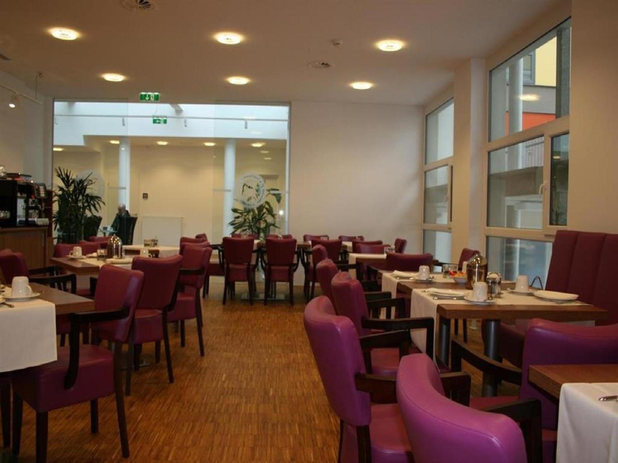 Stadthotel Waidhofen An Der Thaya Luaran gambar
